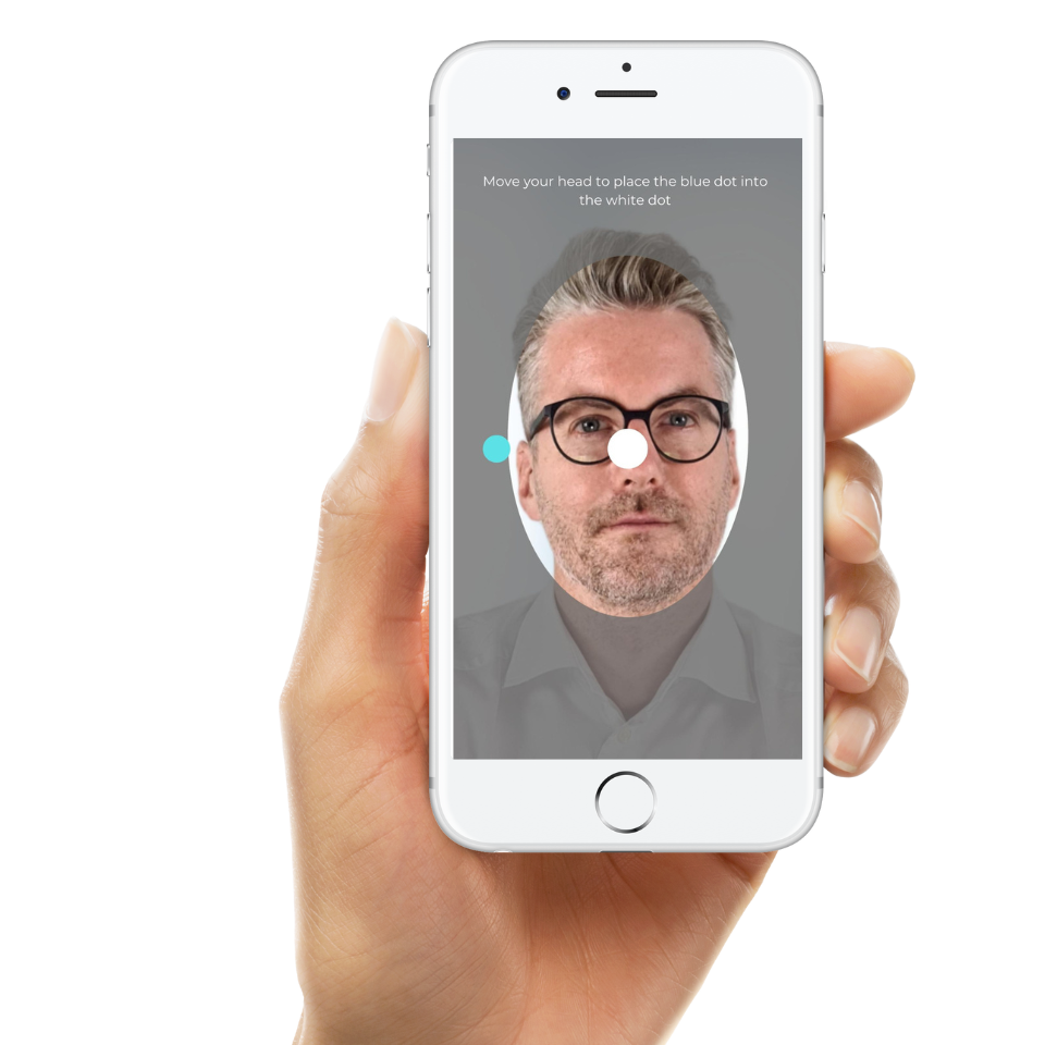 Facescan mit Mobile & Hand (1)